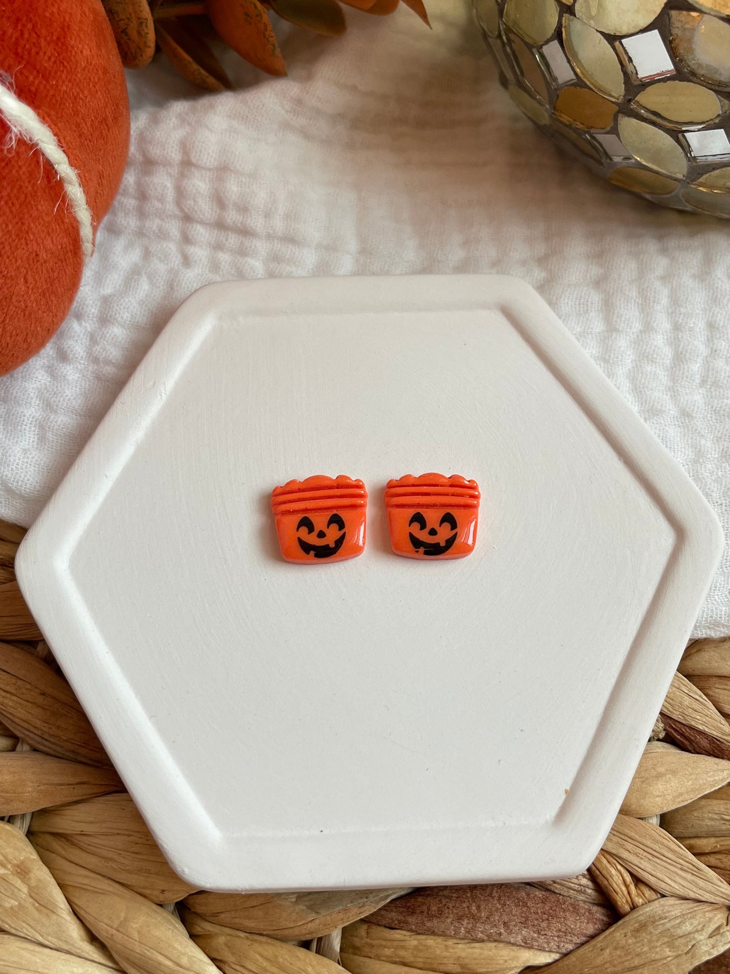 Pumpkin Halloween Bucket Studs *PREORDER*
